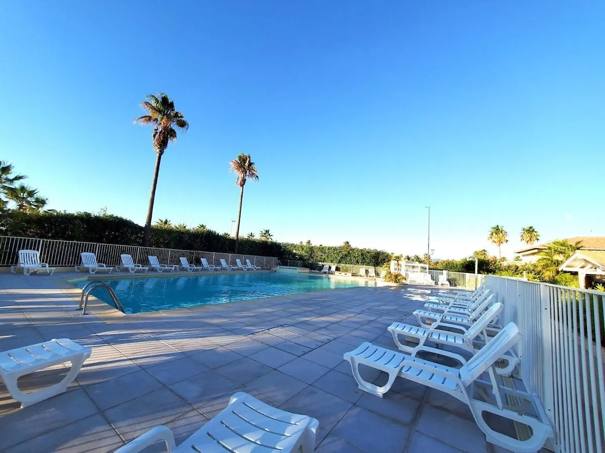 Studio Vue Sur Mer Fréjus 0*,  França